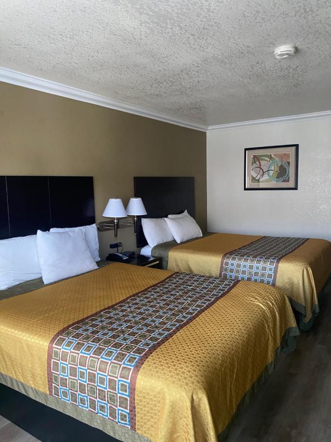 Atascadero Inn Extérieur photo