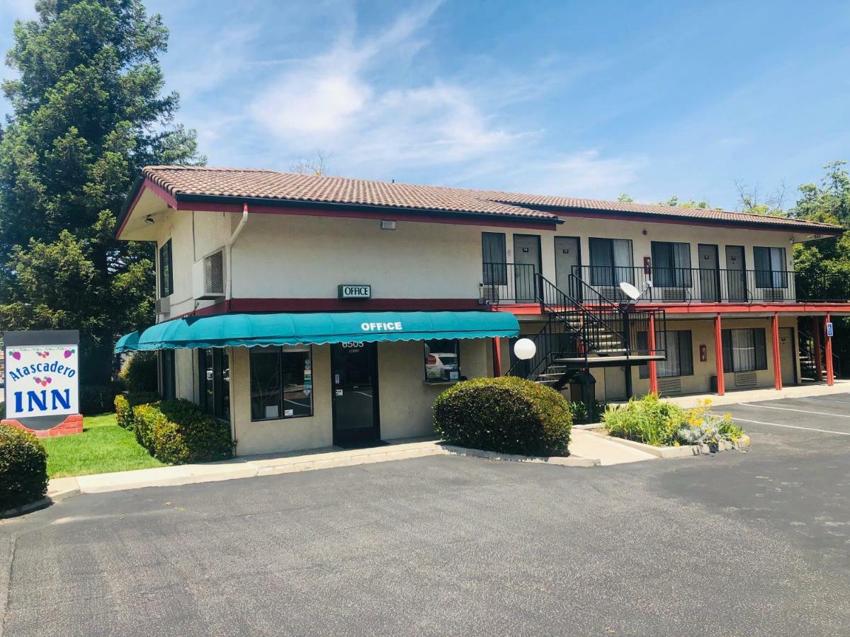 Atascadero Inn Extérieur photo
