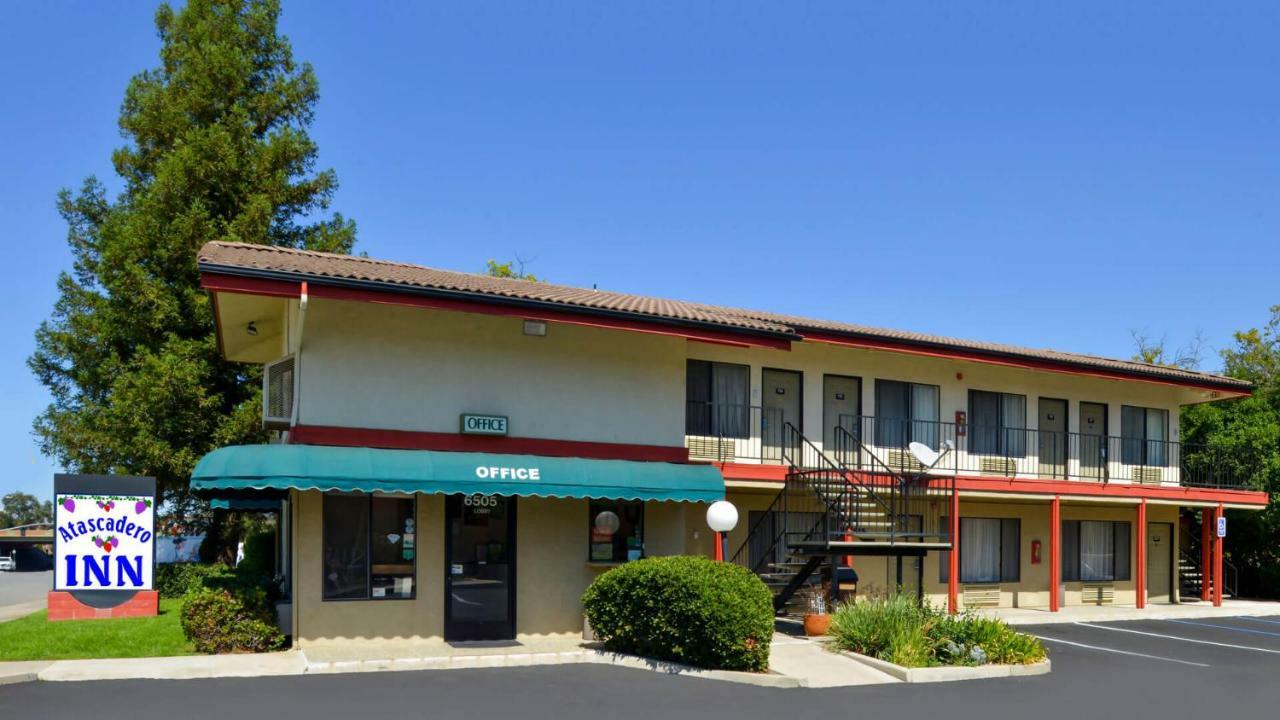 Atascadero Inn Extérieur photo